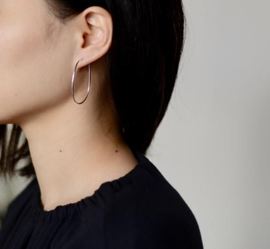ピアス Oval Hoop S Silver