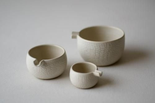 Hail pitcher white S