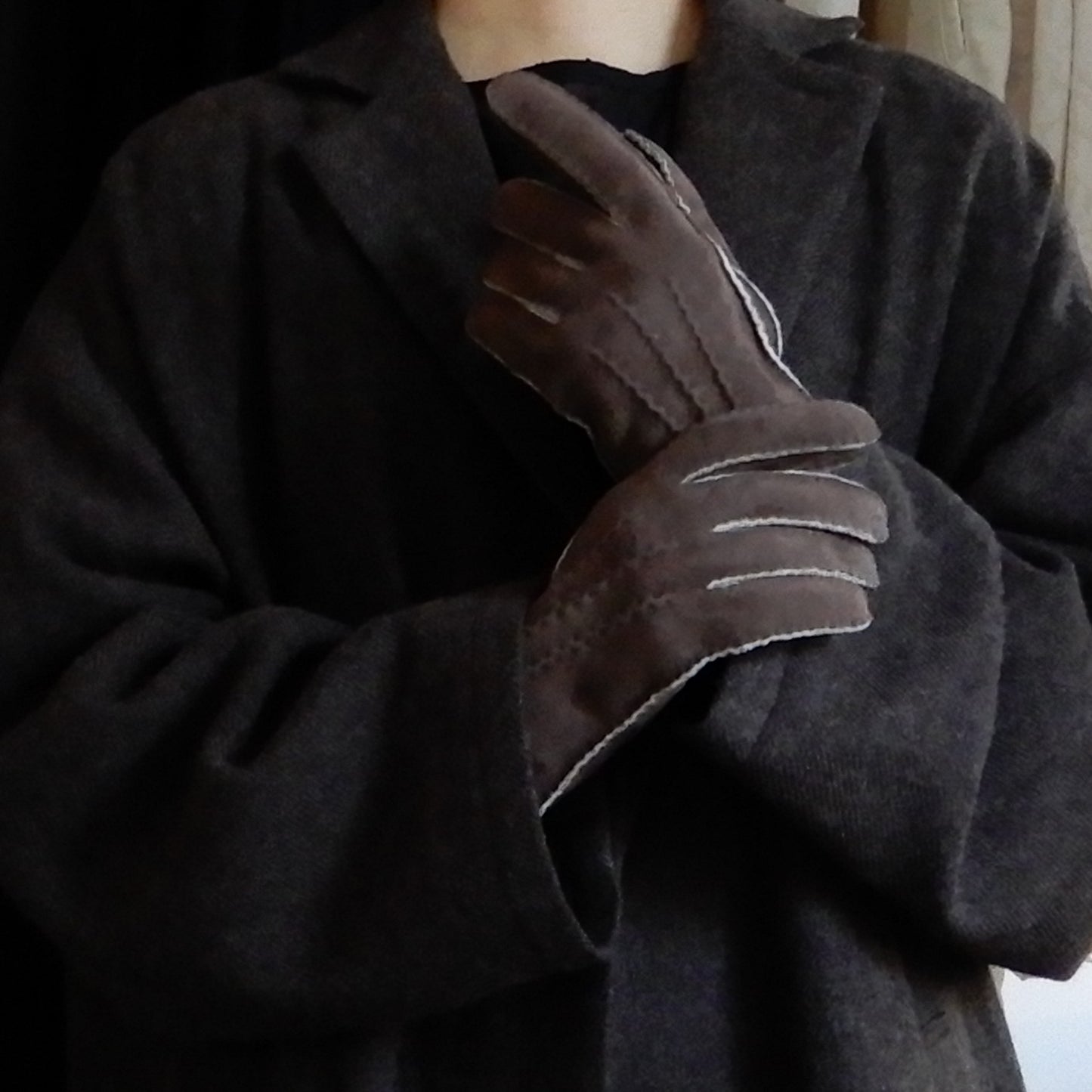 Curly Shearling Leather Gloves Brown