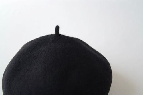 Wool Roll-Up Beret Black