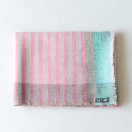 Handwoven Cashmere Stole Border Pink