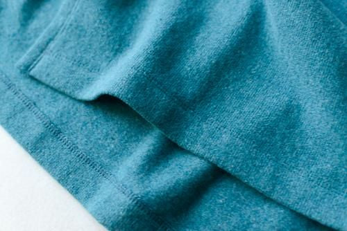 Oversized side-open pullover in the Lotus style