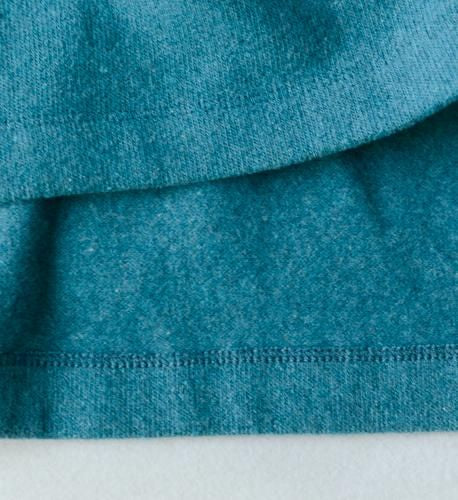 Oversized side-open pullover in the Lotus style