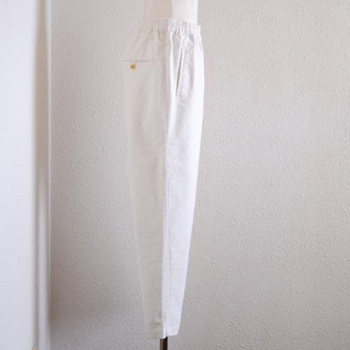 Cotton moleskin tapered pants in off-white