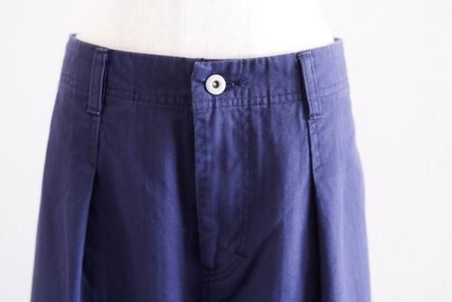 Cotton Herringbone Tuck Pants Navy