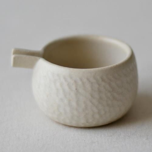 Hail pitcher white S