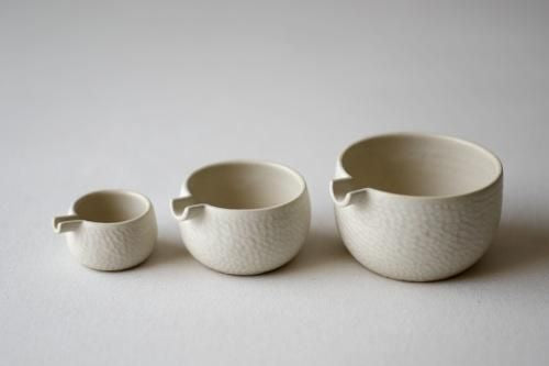 Hail pitcher white S