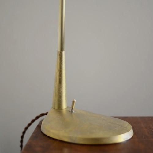 鋳肌 デスクランプ