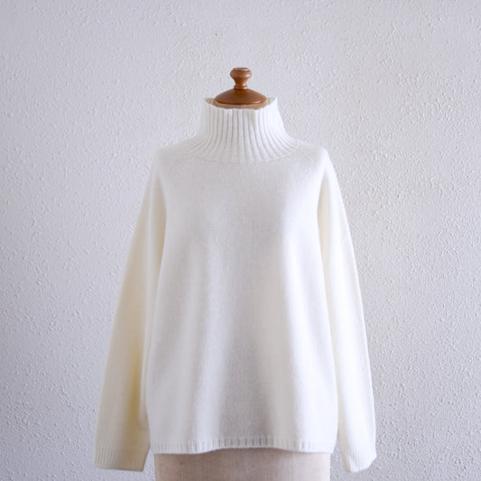 Australian Wool Turtleneck Off White