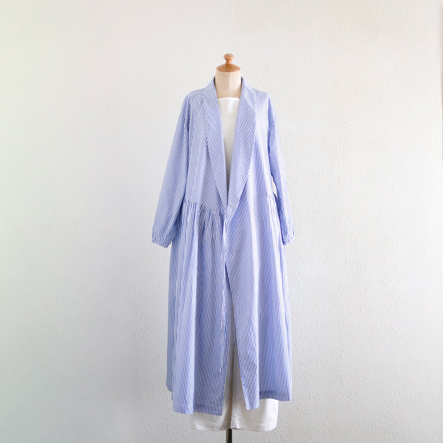 숄 칼라 랩 원피스 White×Navy