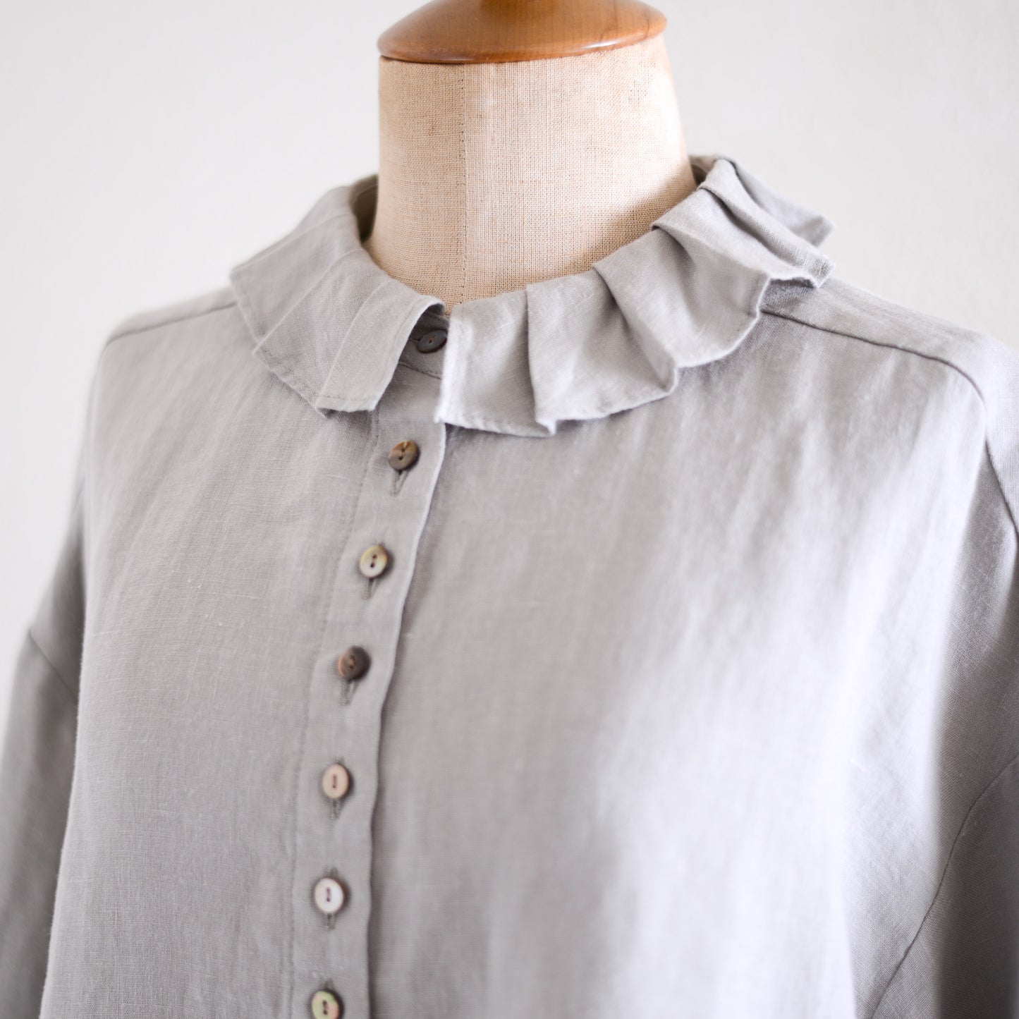 リネンタックカラーブラウス Light Gray