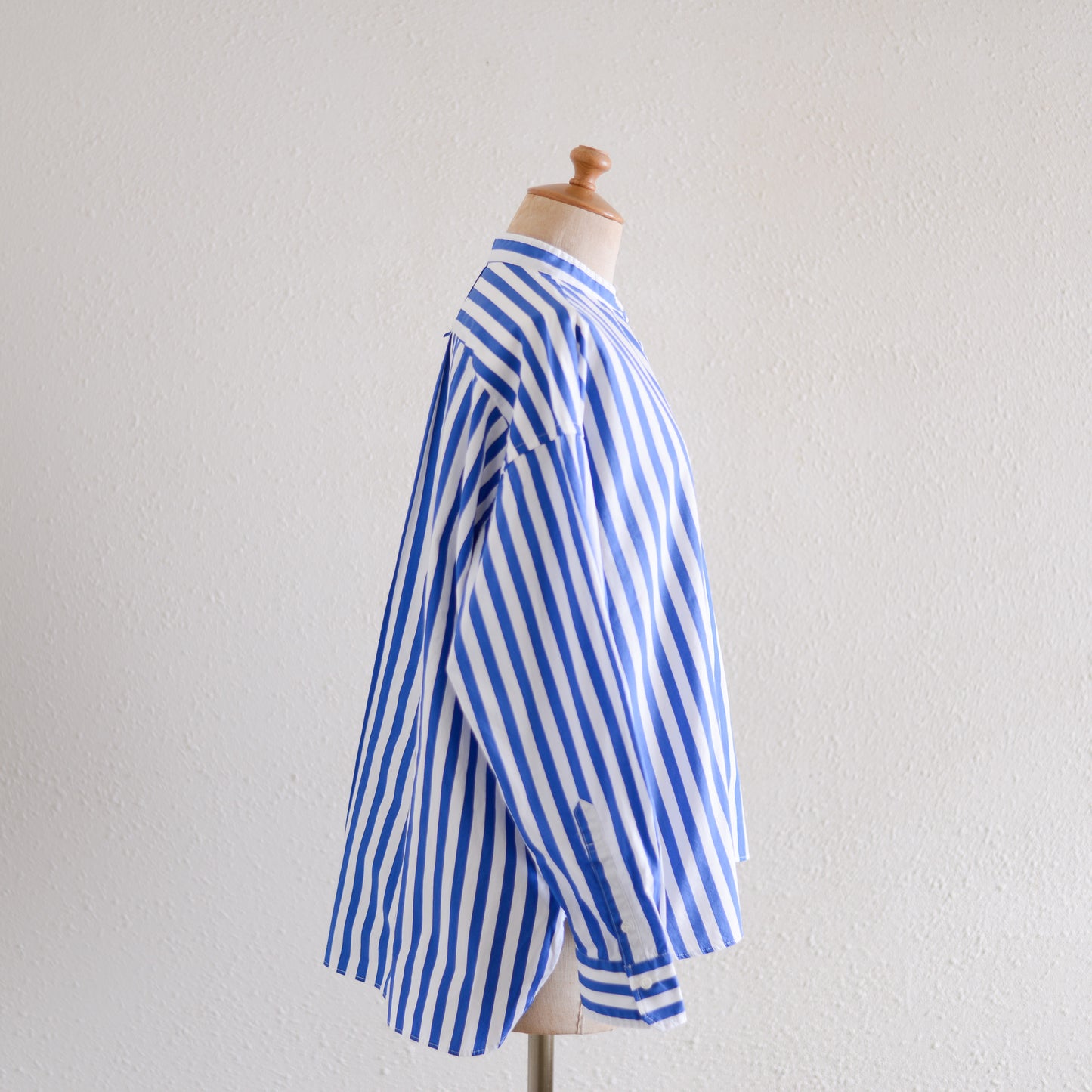 코튼 밴드 컬러 스트라이프 셔츠 Off White × Blue