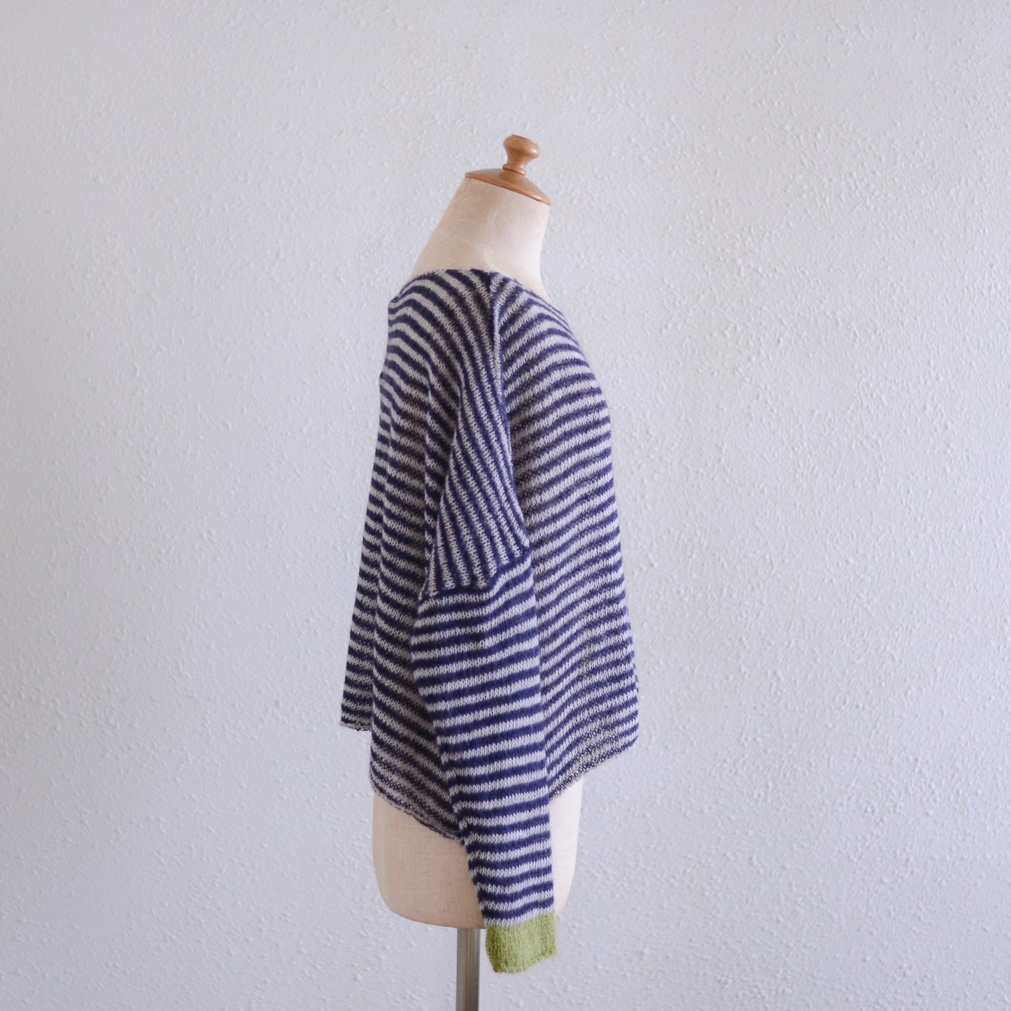 モヘアボートネックボーダーニット Beige × Black