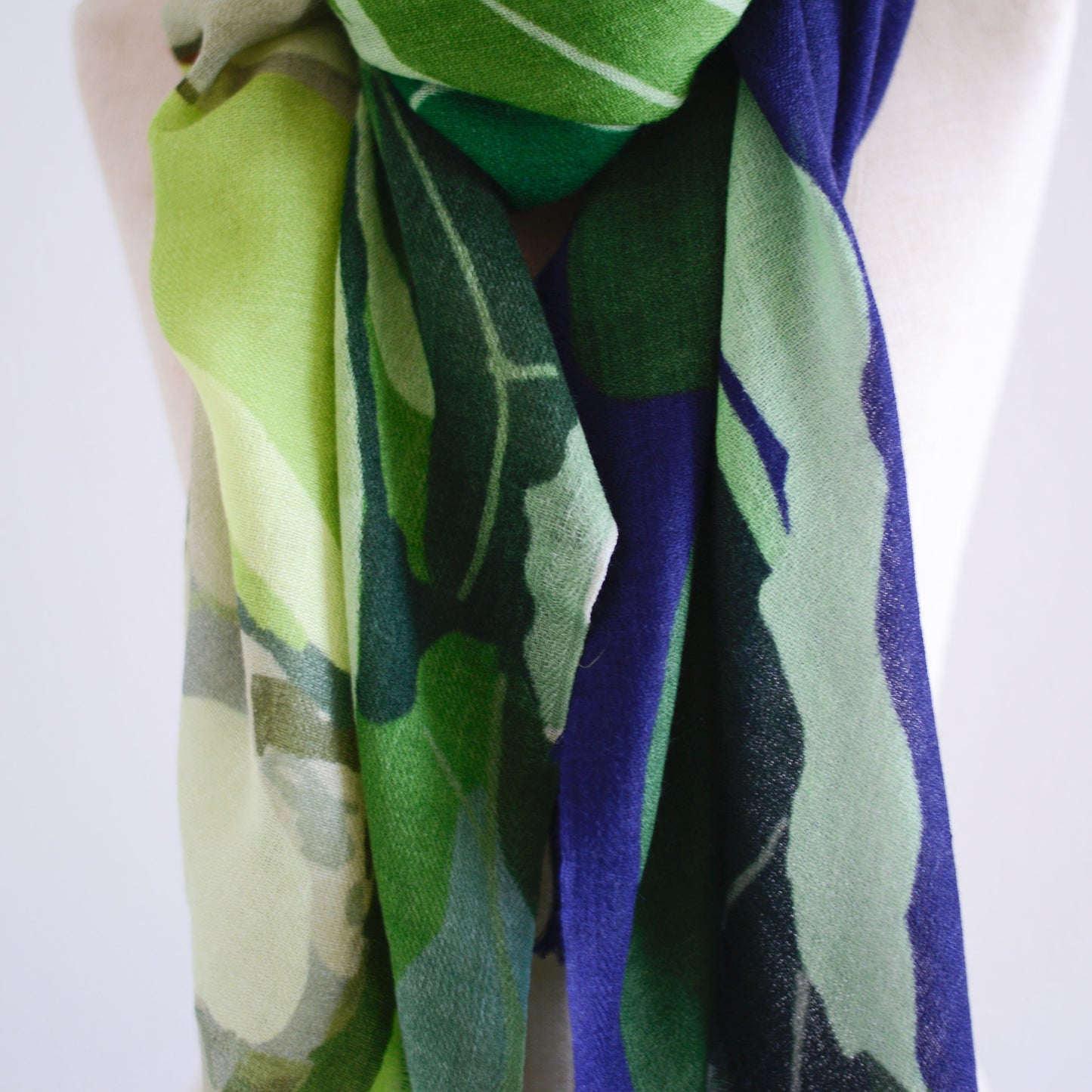 ウールヴェジタブルストール Cauliflower