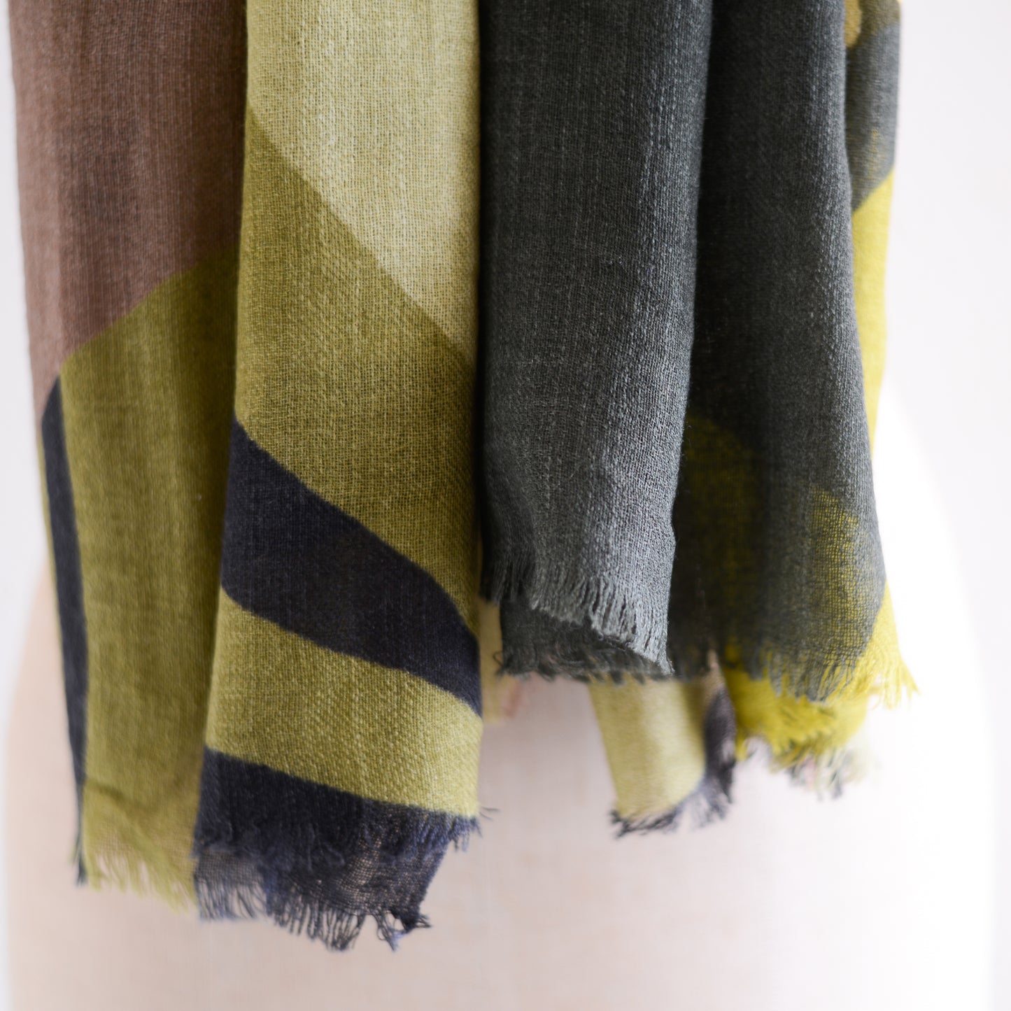 ウールヴェジタブルストール Corn