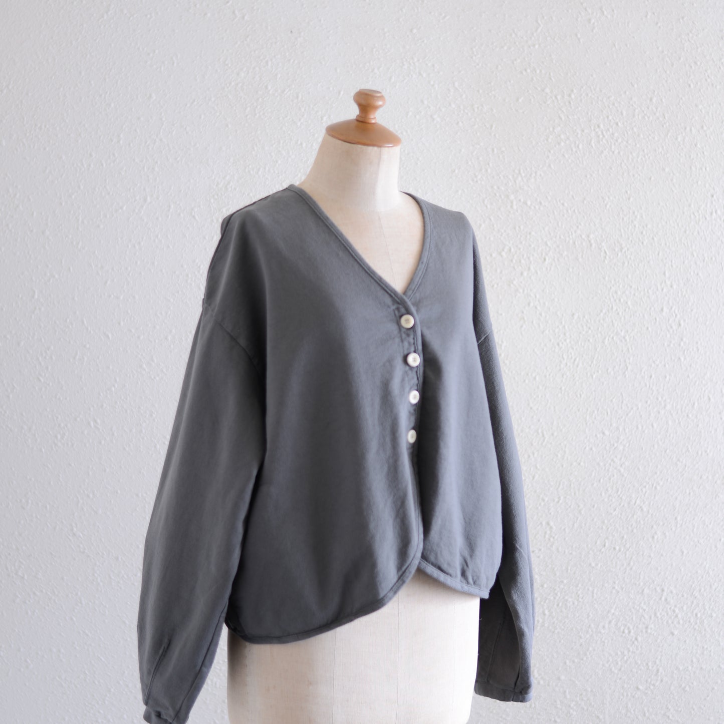 コットン裏毛Vネックカーディガン Charcoal Gray