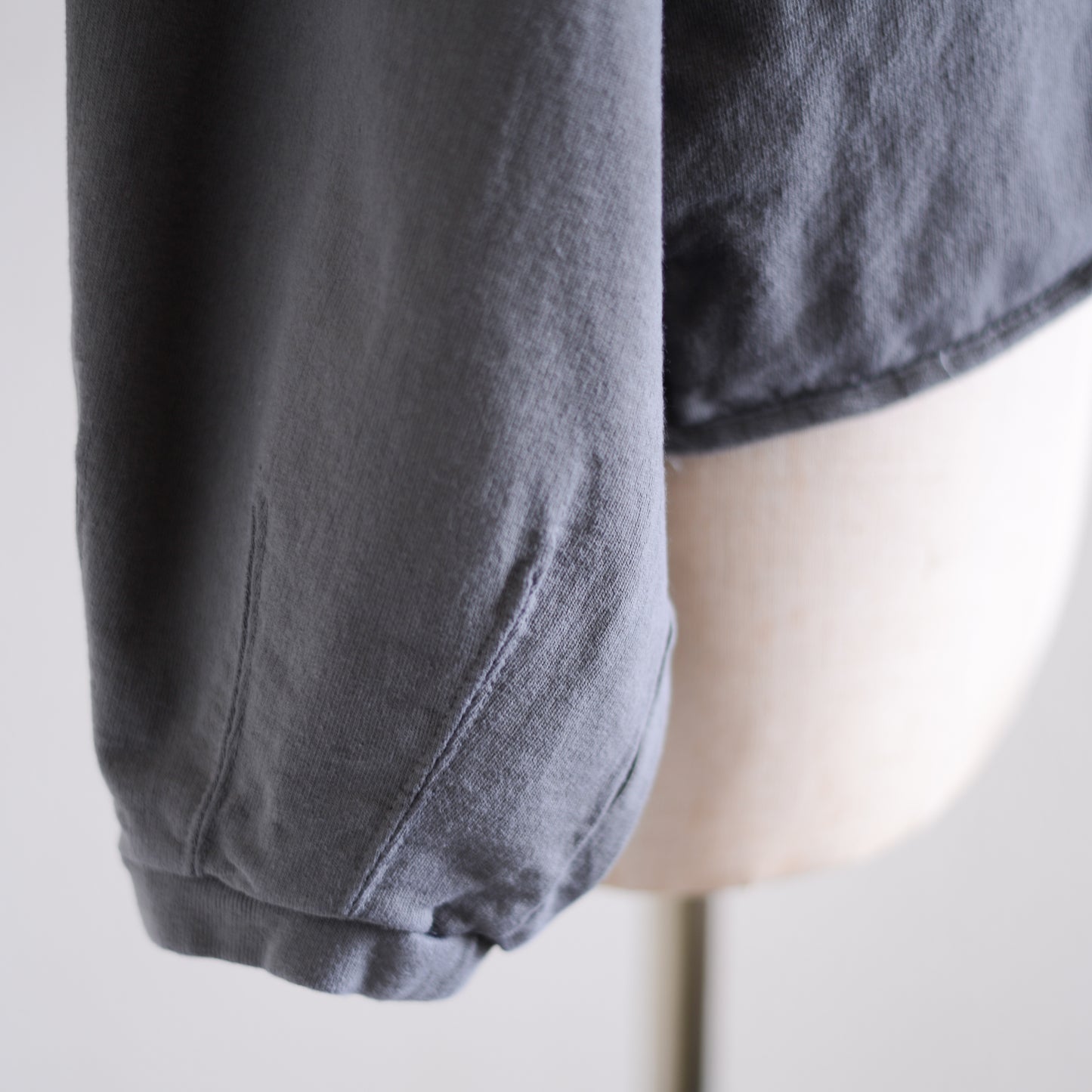 コットン裏毛Vネックカーディガン Charcoal Gray