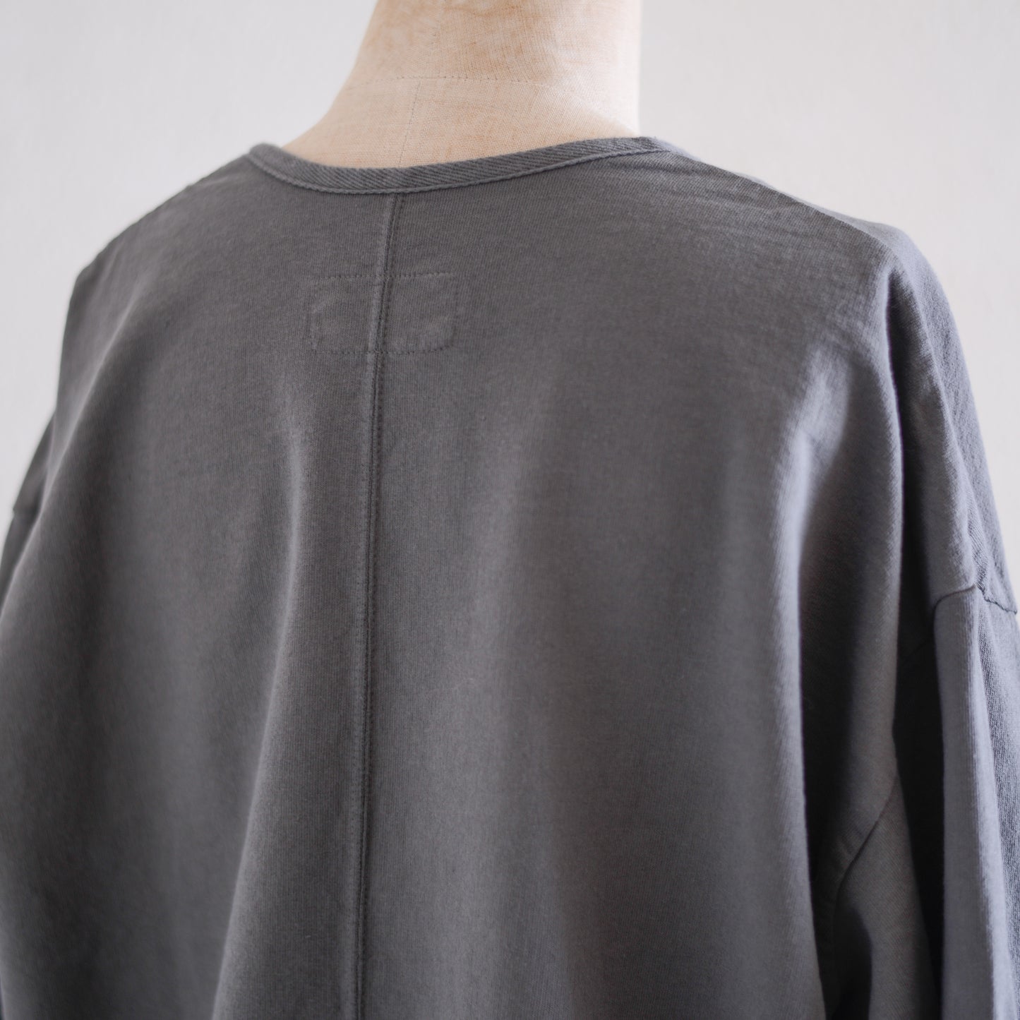 コットン裏毛Vネックカーディガン Charcoal Gray