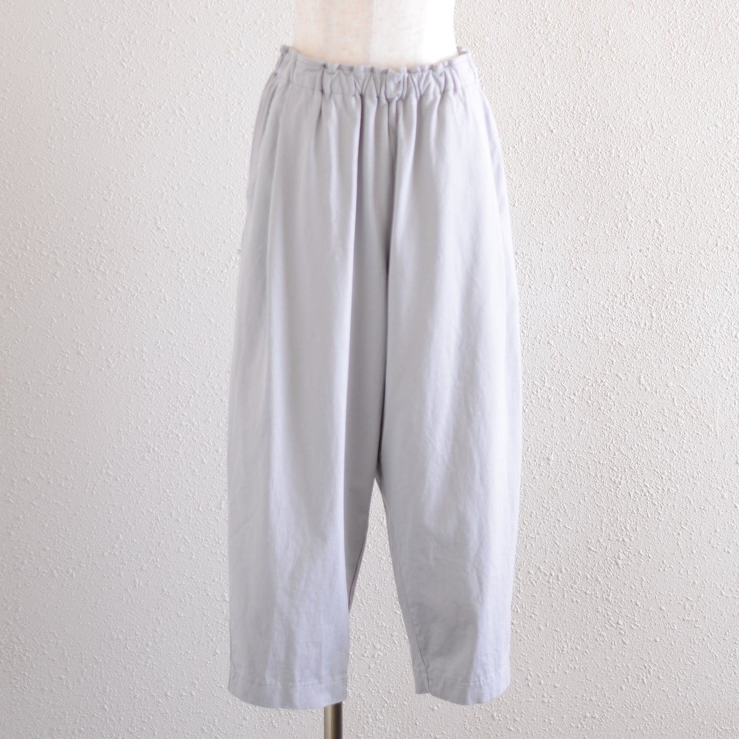 スムーズコットンテーパードパンツ Gray