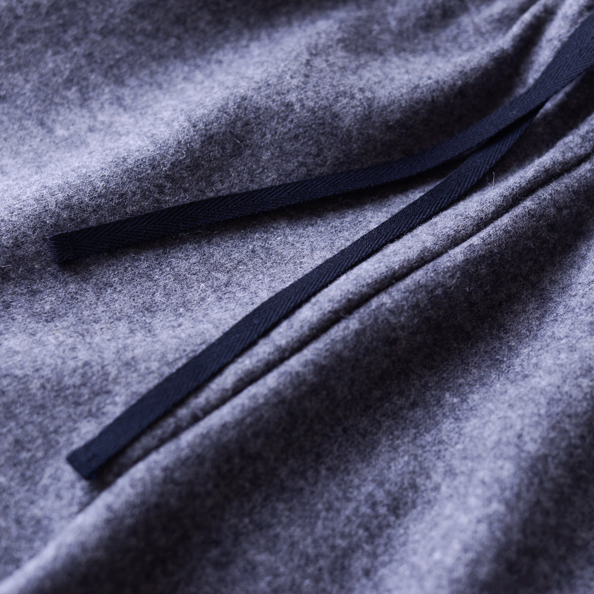 울 나일론 립 헴 팬츠 Gray Melange