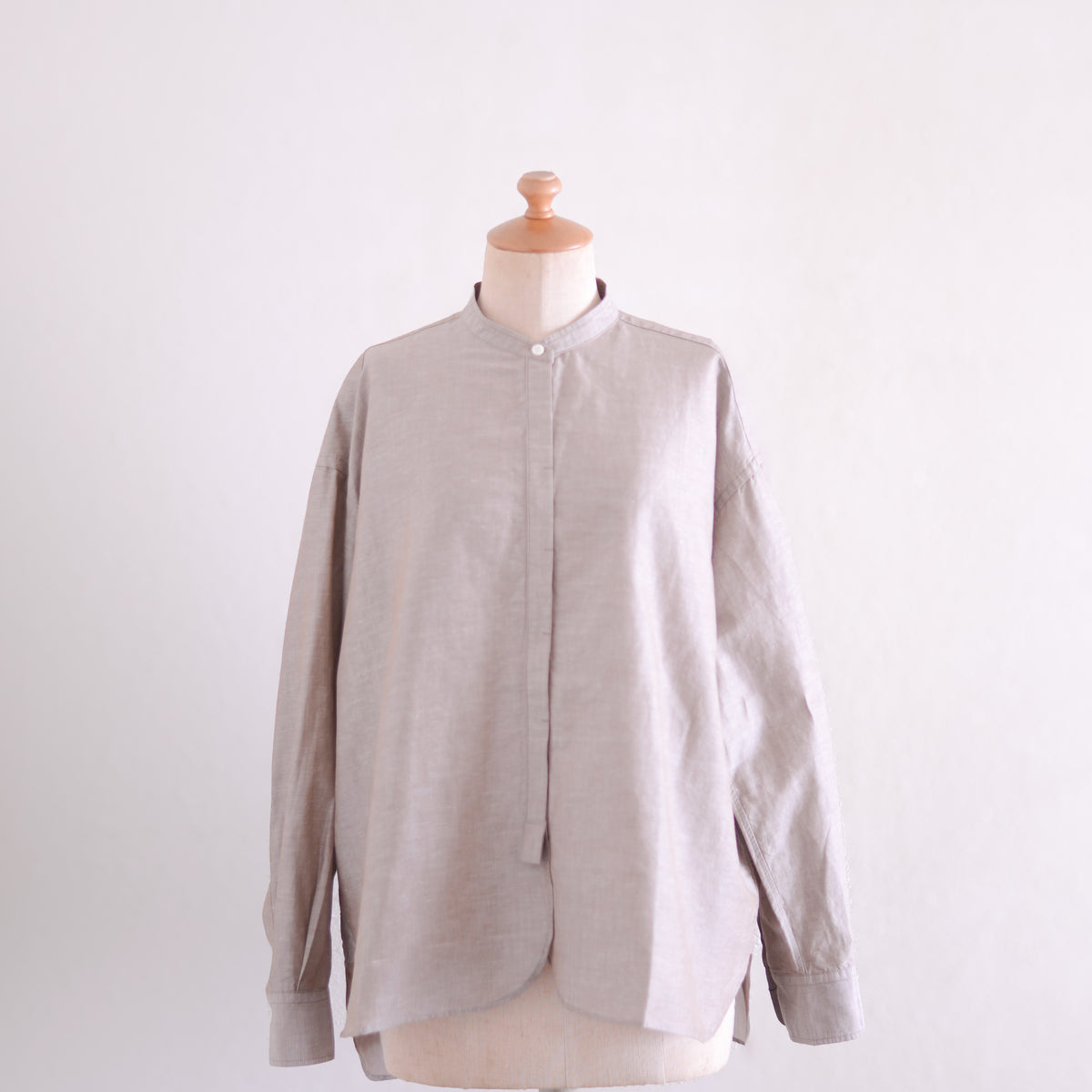 Cotton Linen Concealed Button Shirt Beige