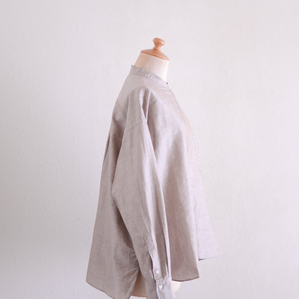 Cotton Linen Concealed Button Shirt Beige