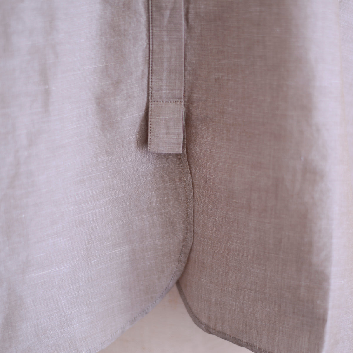 Cotton Linen Concealed Button Shirt Beige