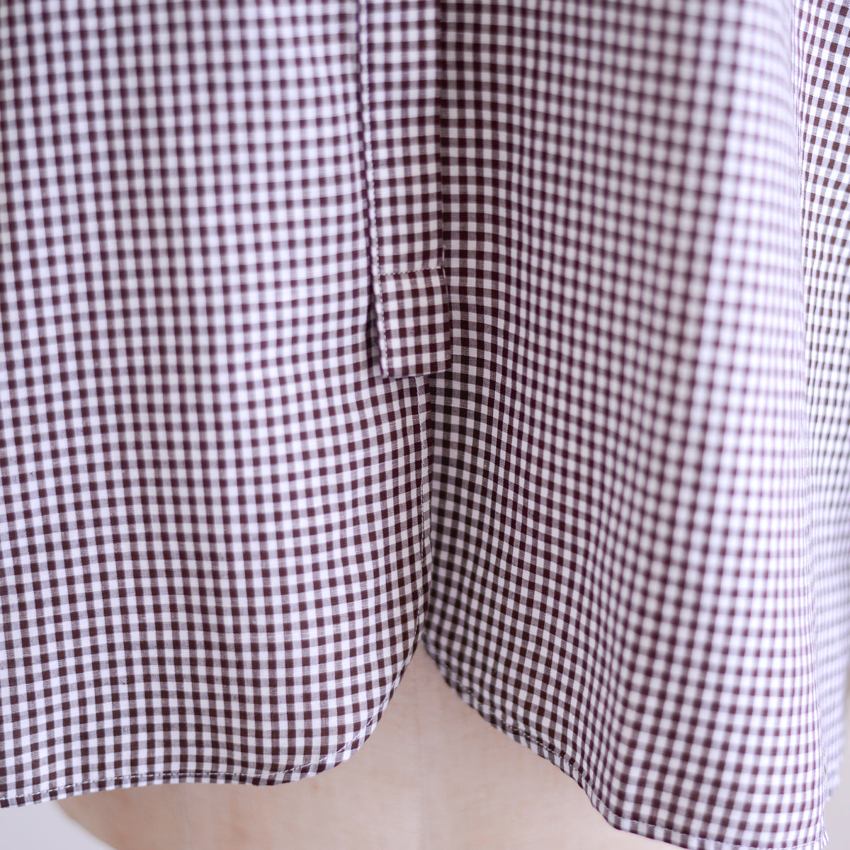 Cotton Linen Concealed Button Shirt Off White × Brown