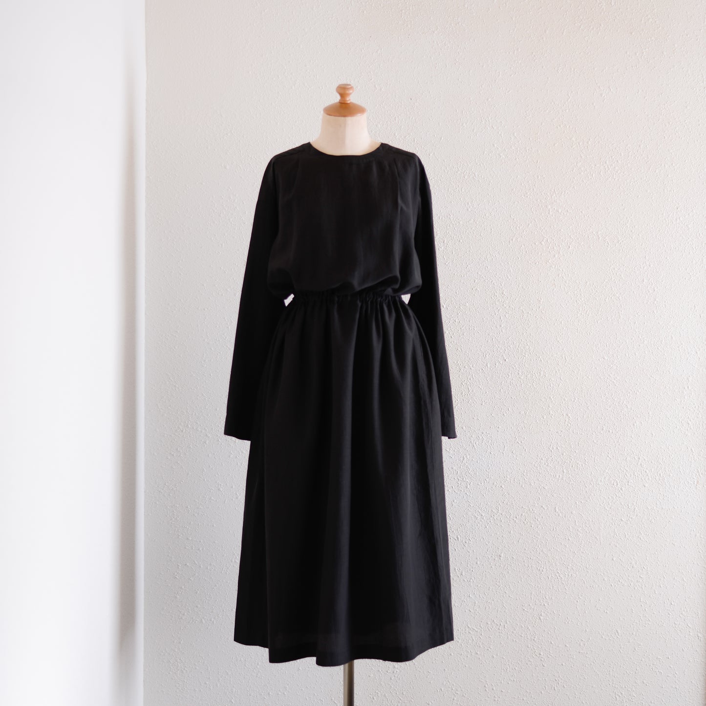 キュプラコットンリネンギャザーウエスト2ウェイワンピース Black