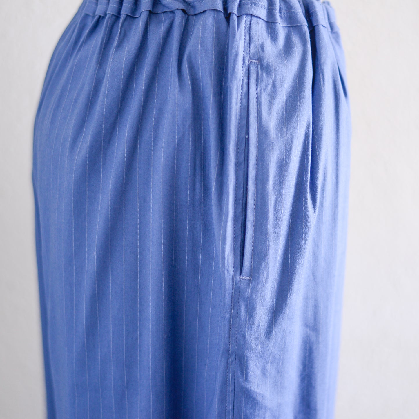 リネンレーヨンワイドストレートパンツ Blue