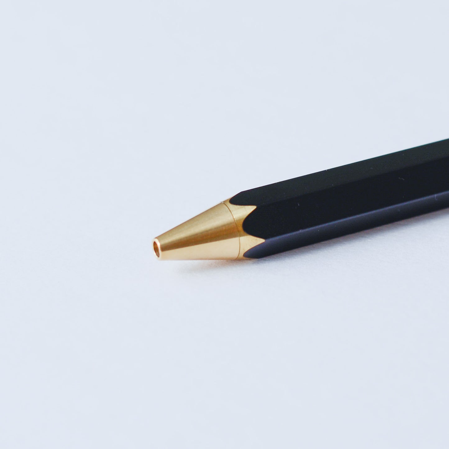 PENCILLEST Black