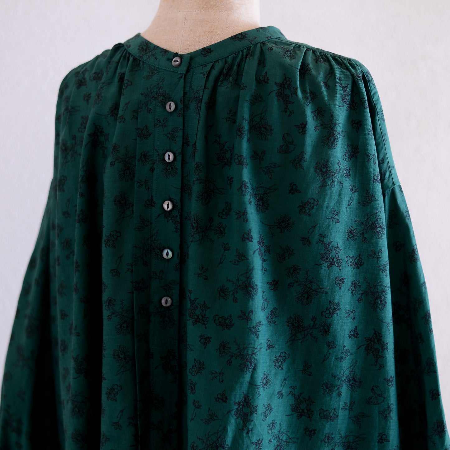 코튼 큐플러 2웨이 플라워 블라우스 Green