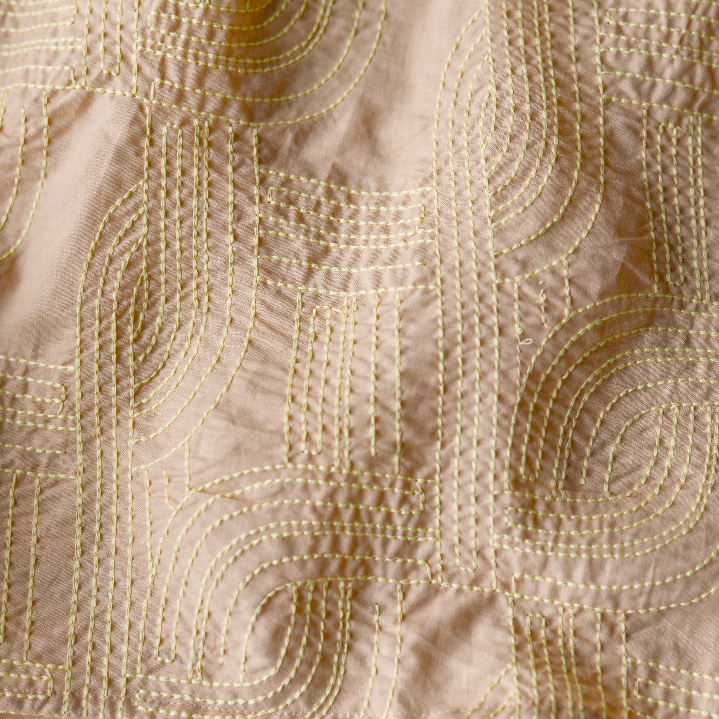 エンブロイダードコットンシャツ Peach