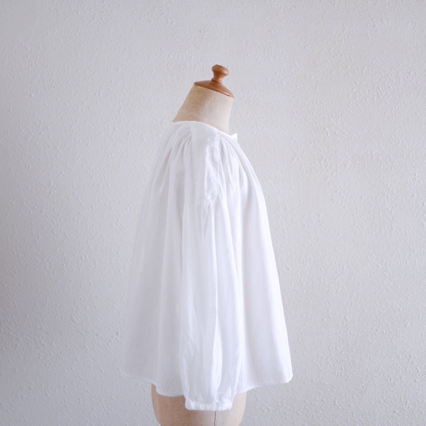 코튼 2웨이 엠브로이드 블라우스 Off White