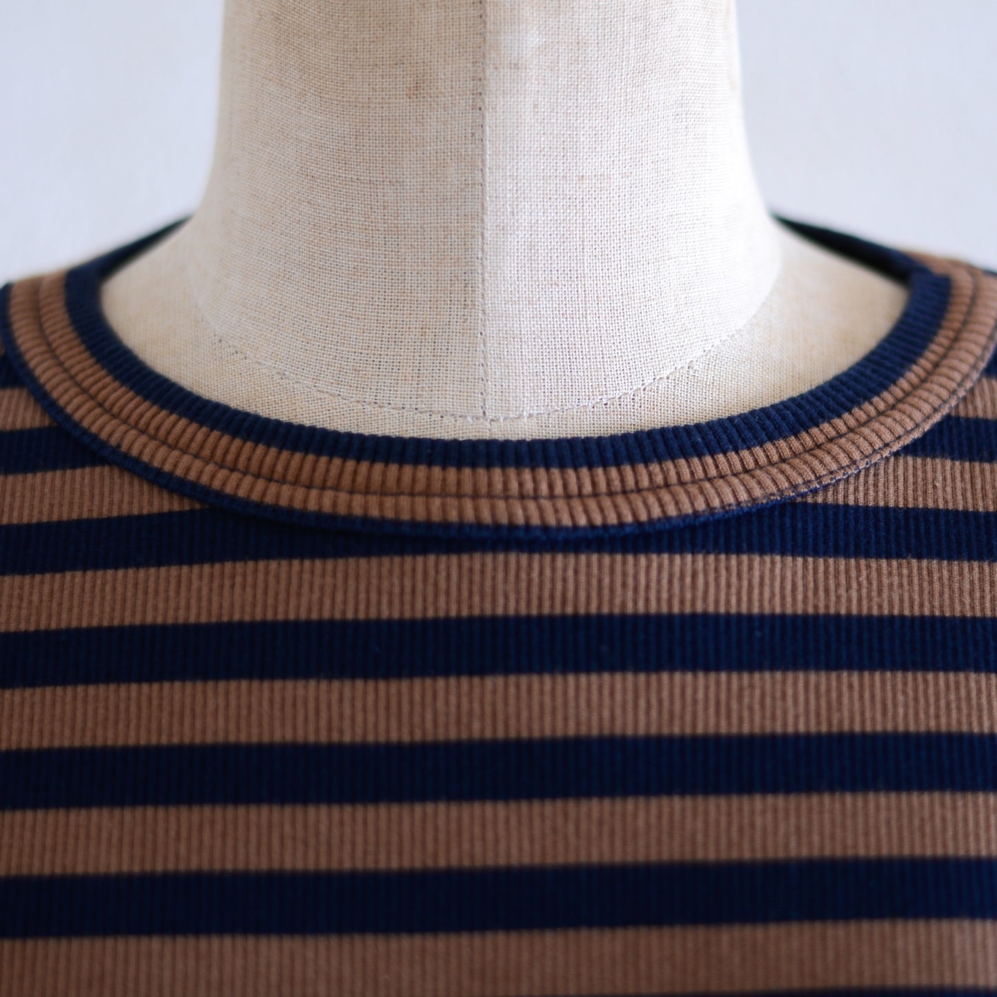 コットンボーダープルオーバー Brown × Black