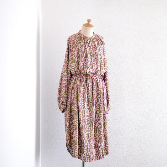 Viscose Text Print Dress Khaki×Pink