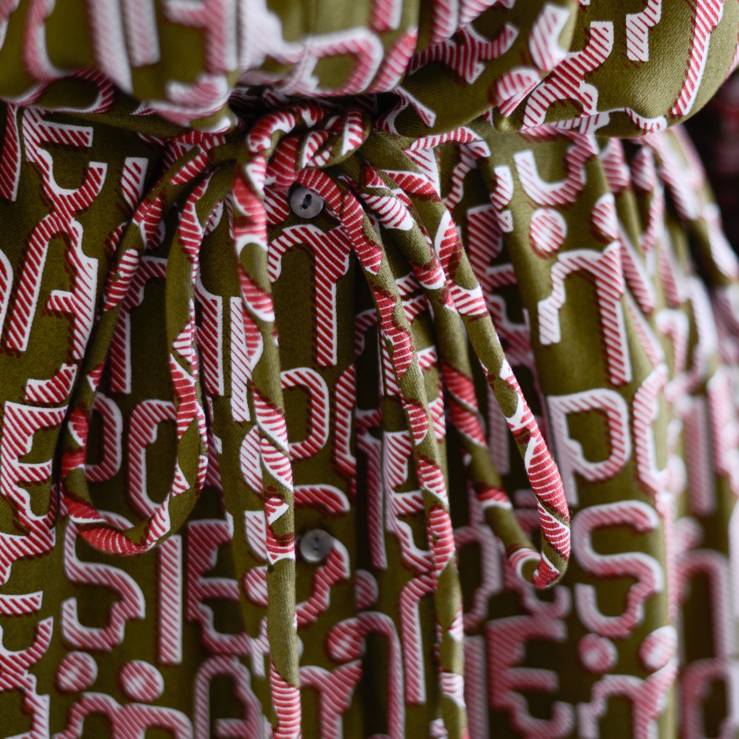 Viscose Text Print Dress Khaki×Pink