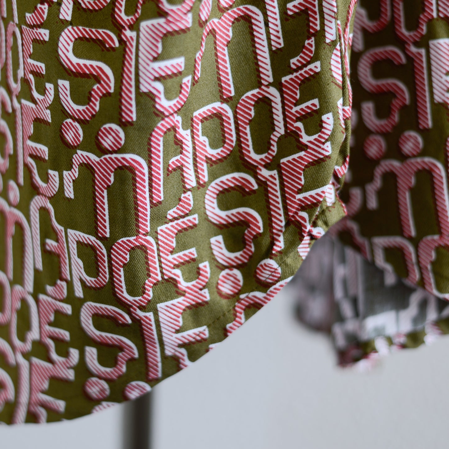 Viscose Text Print Dress Khaki×Pink