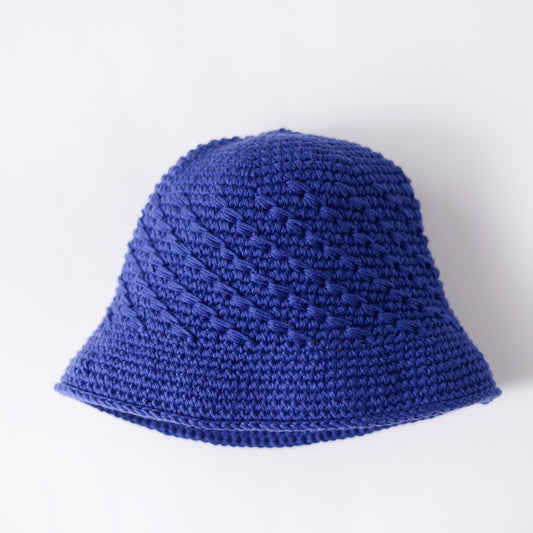 ハンドニティッドクロシェハット Blue