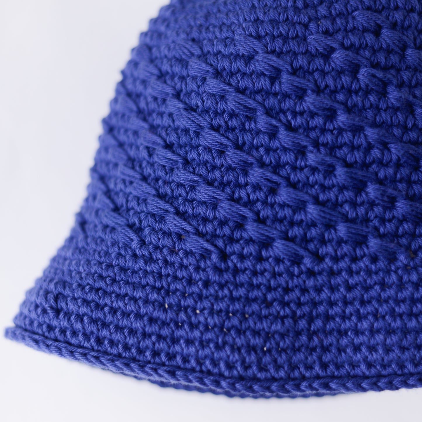 ハンドニティッドクロシェハット Blue