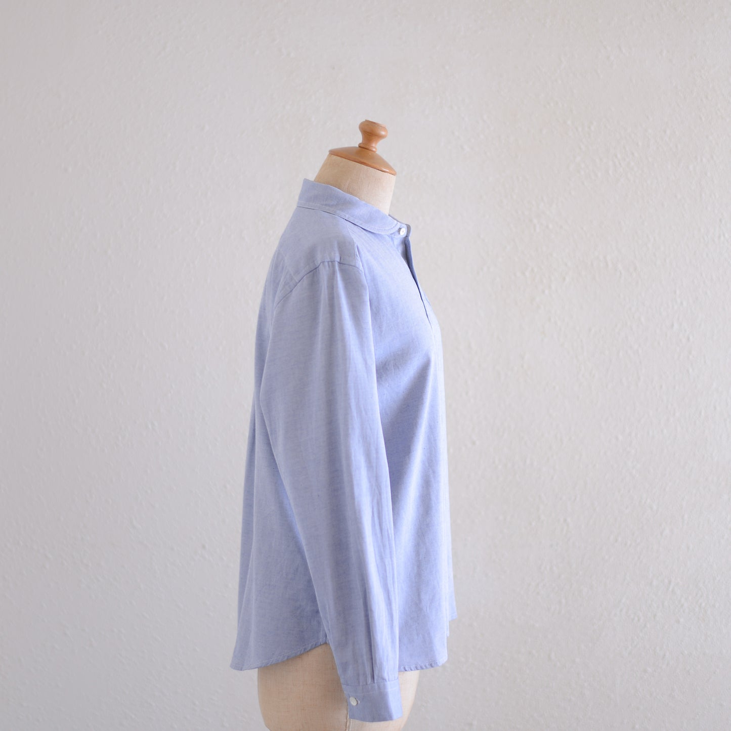 코튼 미니 포켓 라운드 칼라 셔츠 Blue