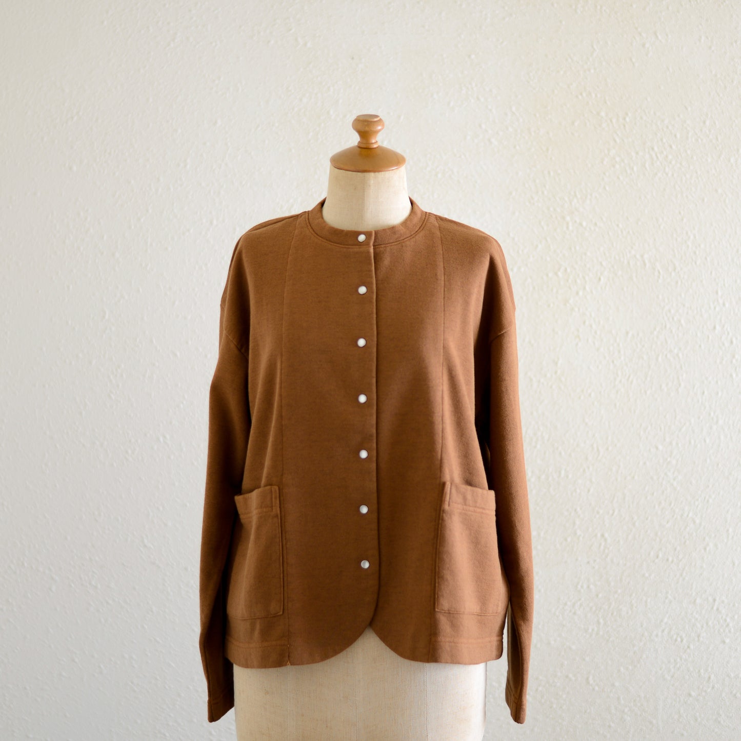 Cotton wool snap cardigan in Mocha