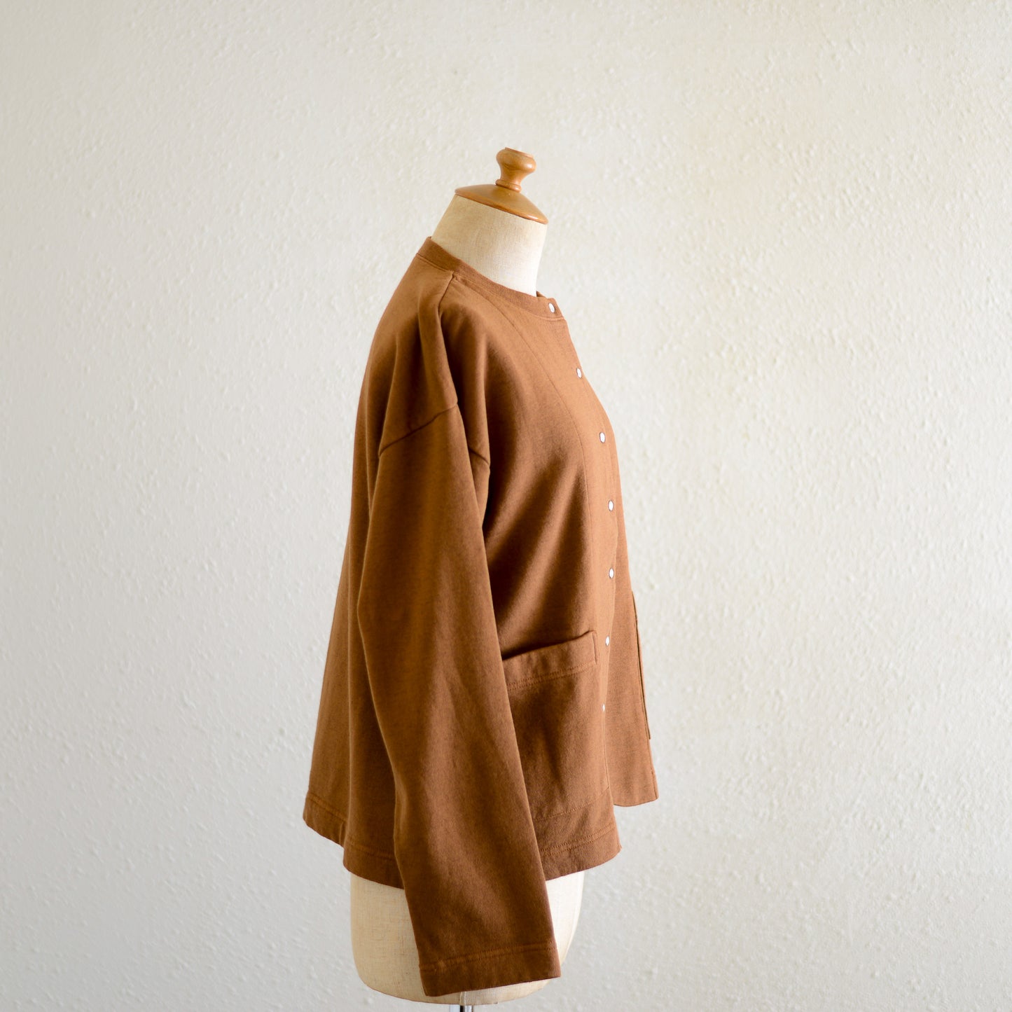 Cotton wool snap cardigan in Mocha