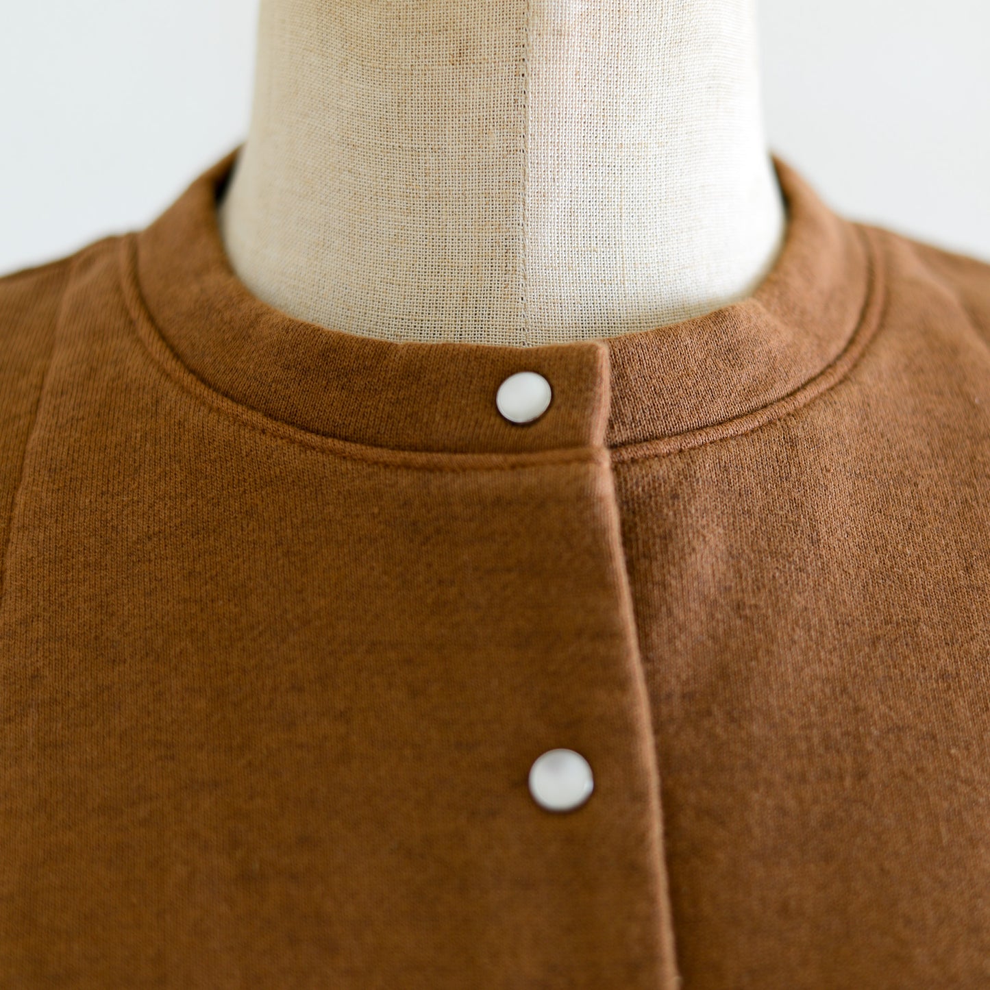 Cotton wool snap cardigan in Mocha
