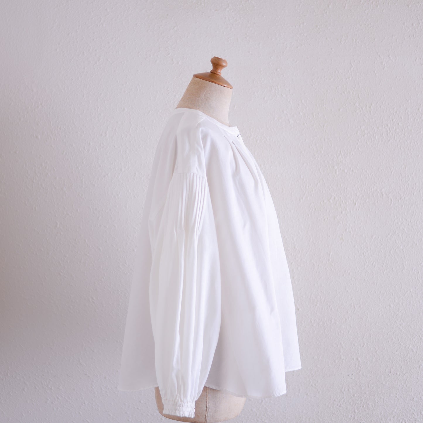 Cotton cupra wool pin tuck 2-way blouse