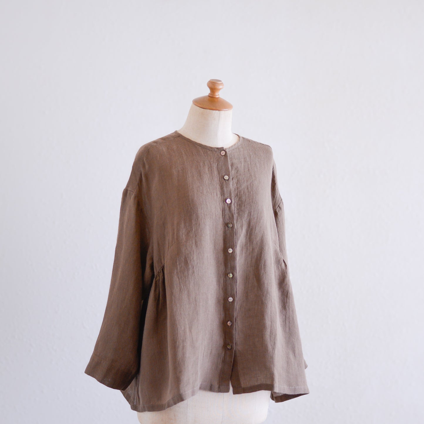 リネンクルーネック七分袖カーディガン Brown