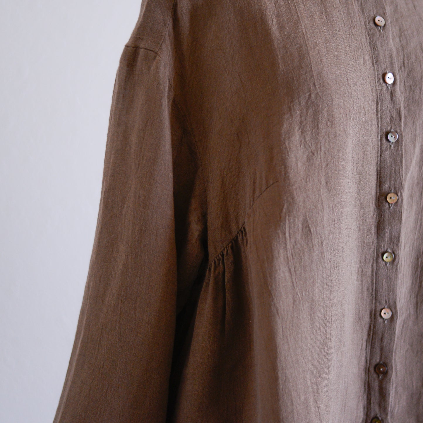 リネンクルーネック七分袖カーディガン Brown