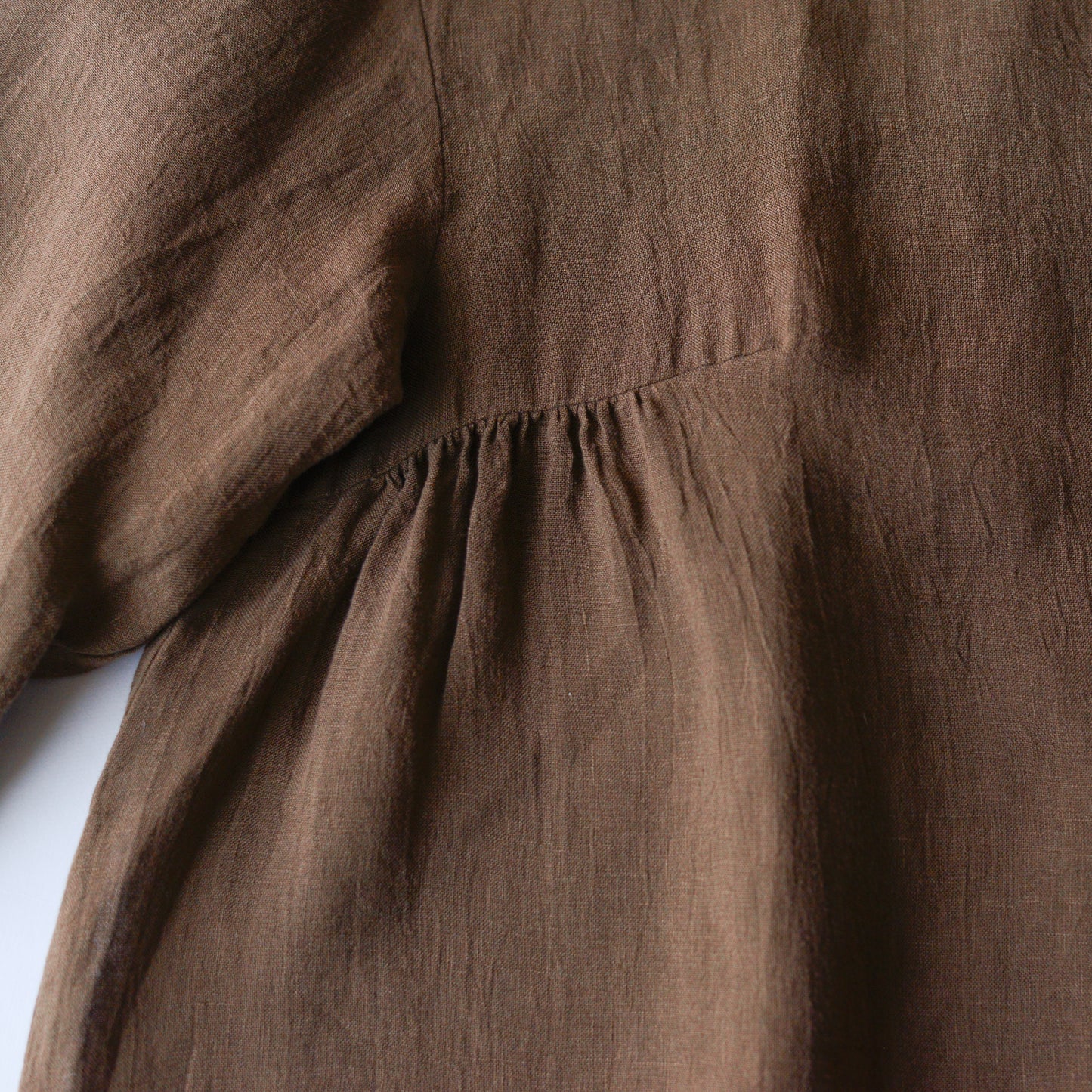 リネンクルーネック七分袖カーディガン Brown