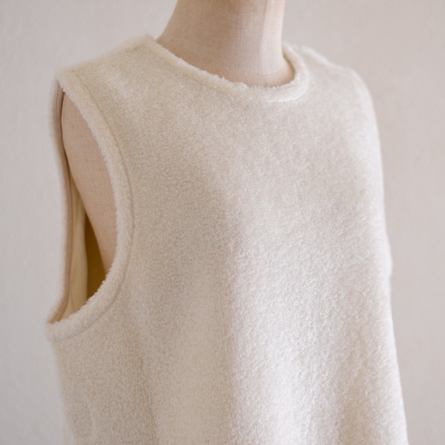 Acrylic Cotton 2-Way Vest Off White