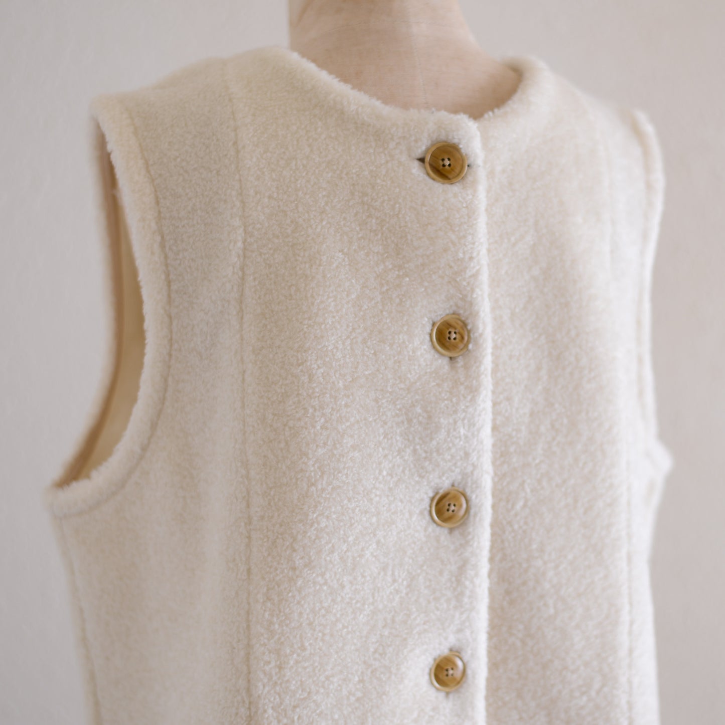 Acrylic Cotton 2-Way Vest Off White